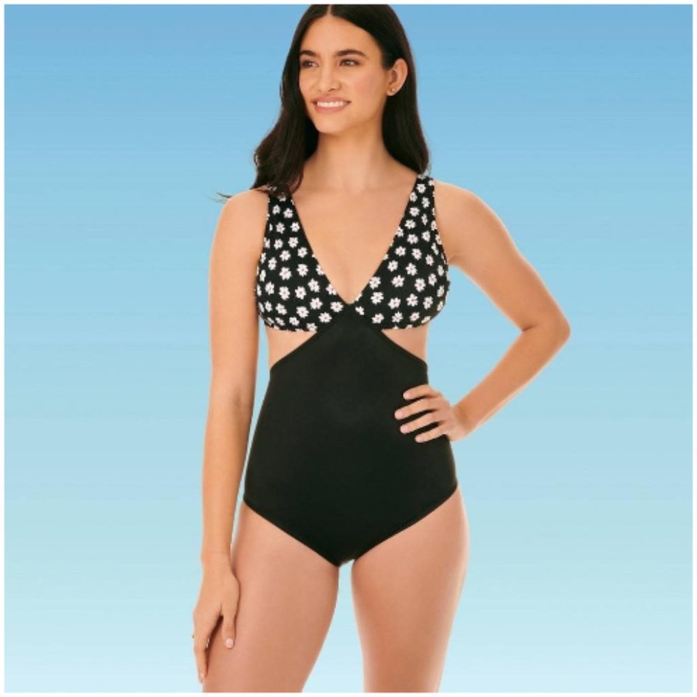 Beach Betty Miraclebrands cut out swimsuit Med